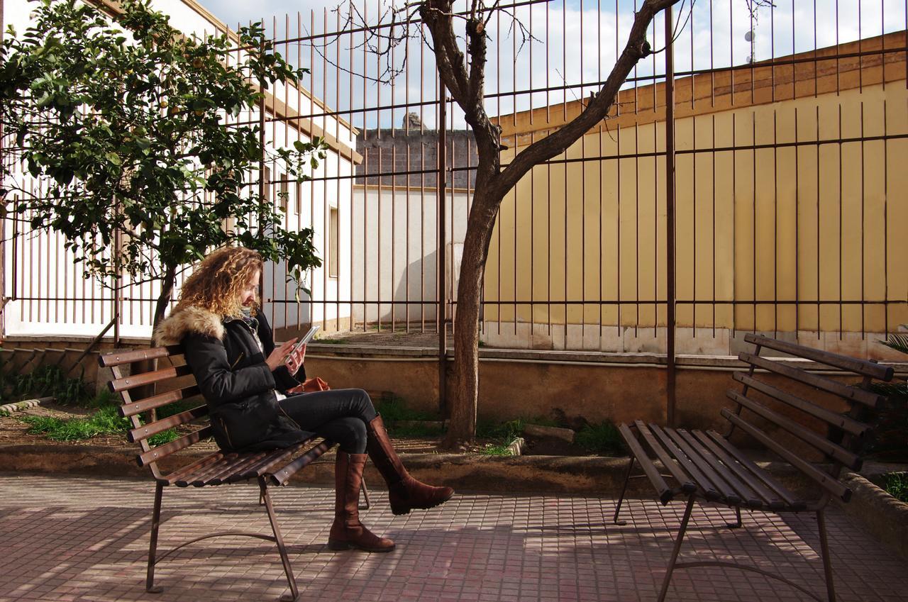 B&B Stazione37 Taranto Eksteriør billede
